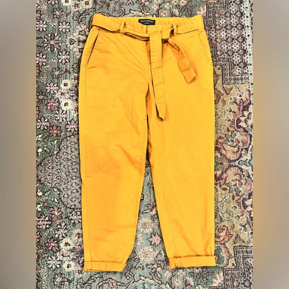 Banana Republic Rustic Yellow Chino Pants - Picture 8 of 11